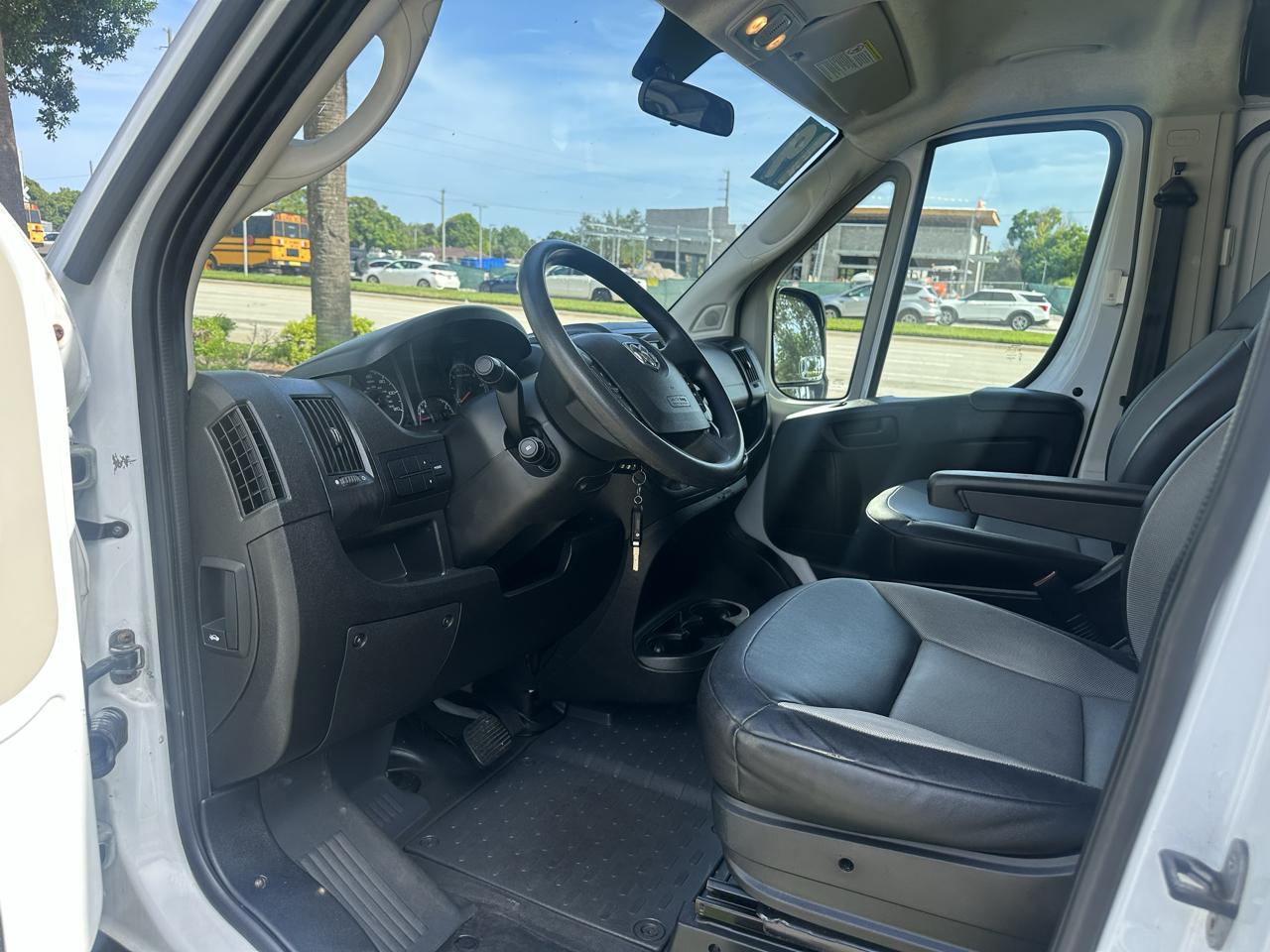 RAM Promaster 1500 Low Roof Tradesman 136-in. WB 2019