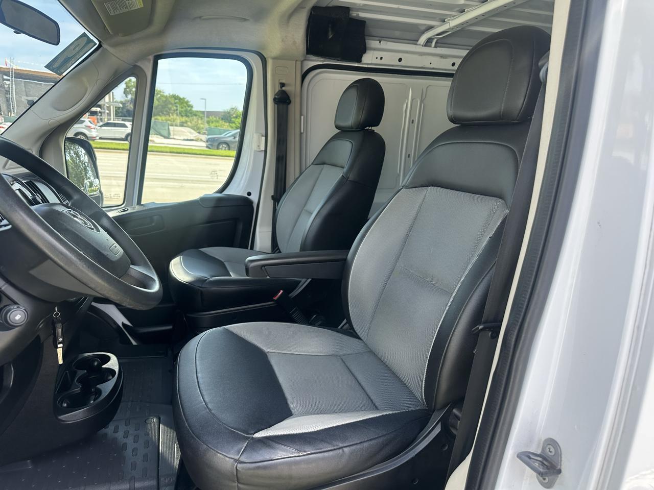 RAM Promaster 1500 Low Roof Tradesman 136-in. WB 2019