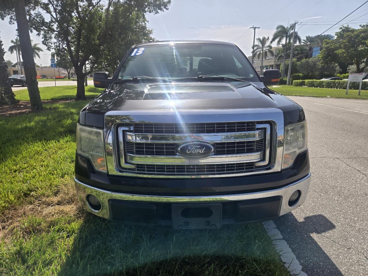 Ford F-150 2WD SuperCrew 139" XLT 2013