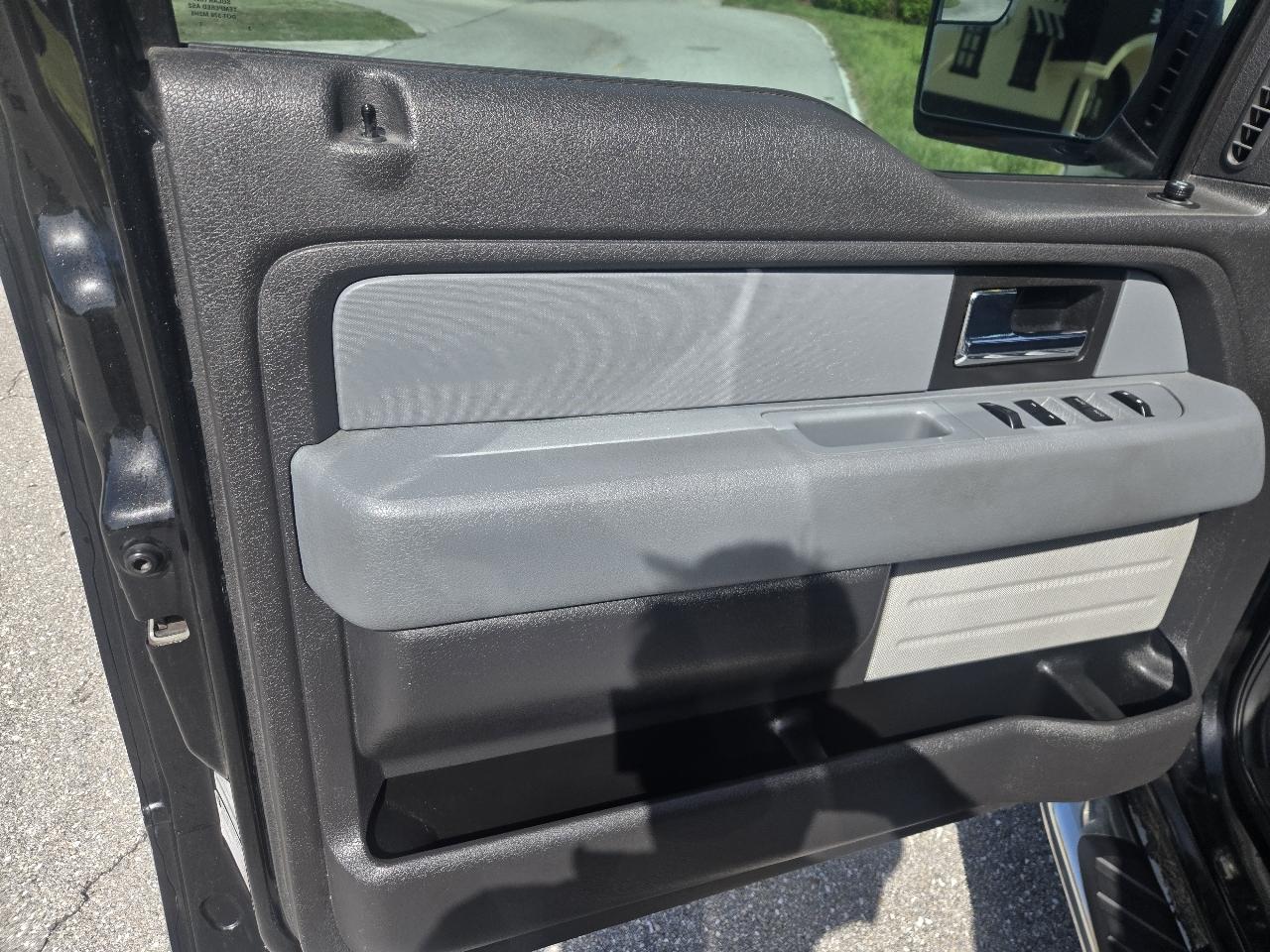 Ford F-150 2WD SuperCrew 139" XLT 2013