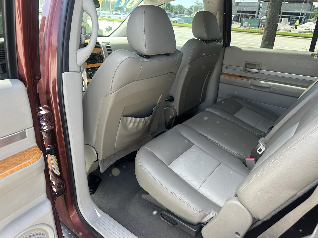 Chrysler Aspen Limited 2WD 2007