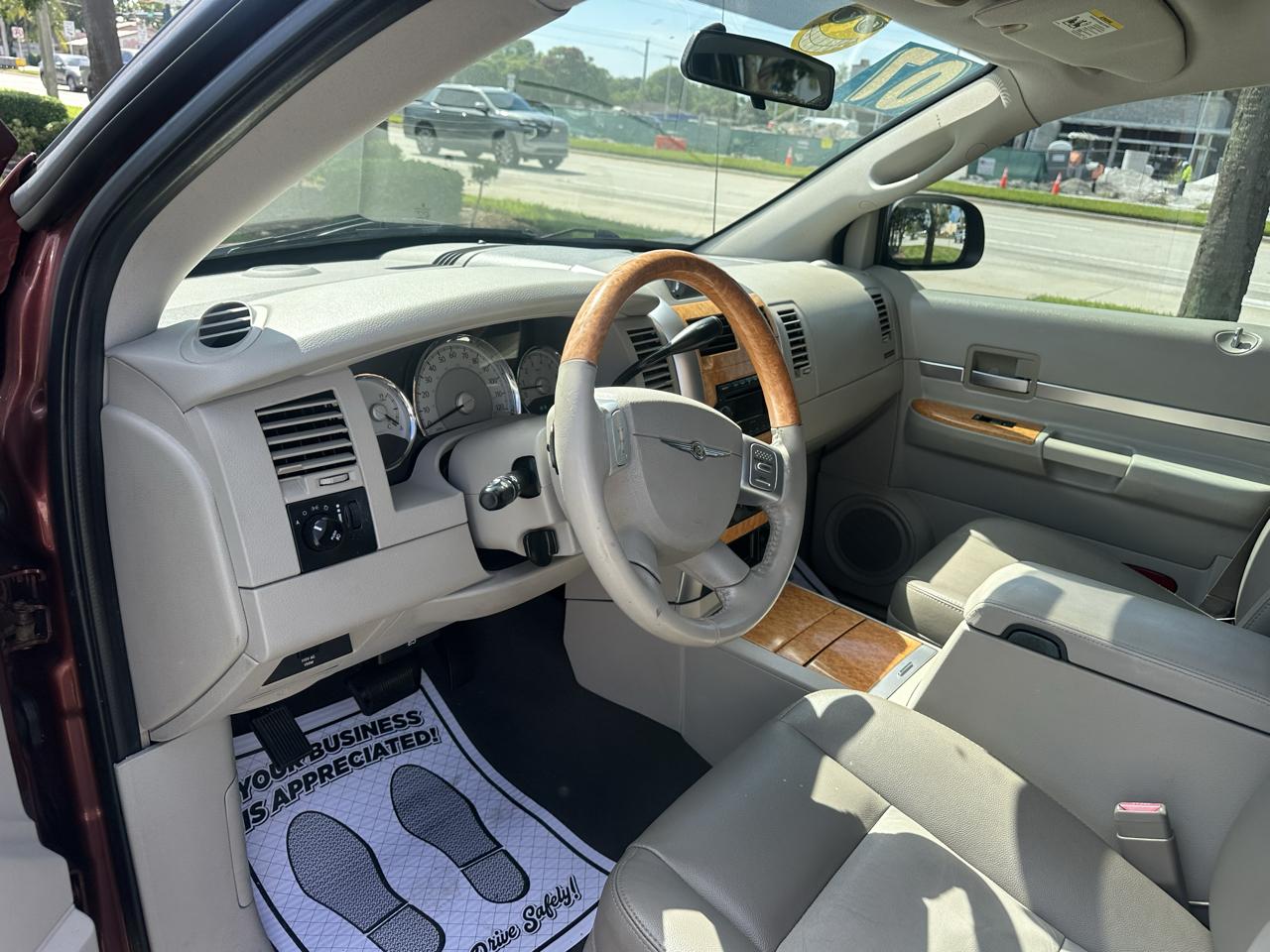 Chrysler Aspen Limited 2WD 2007