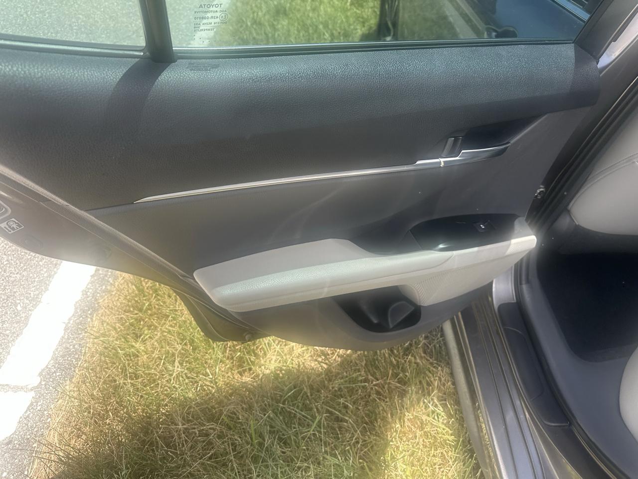 Toyota Camry XLE 2019