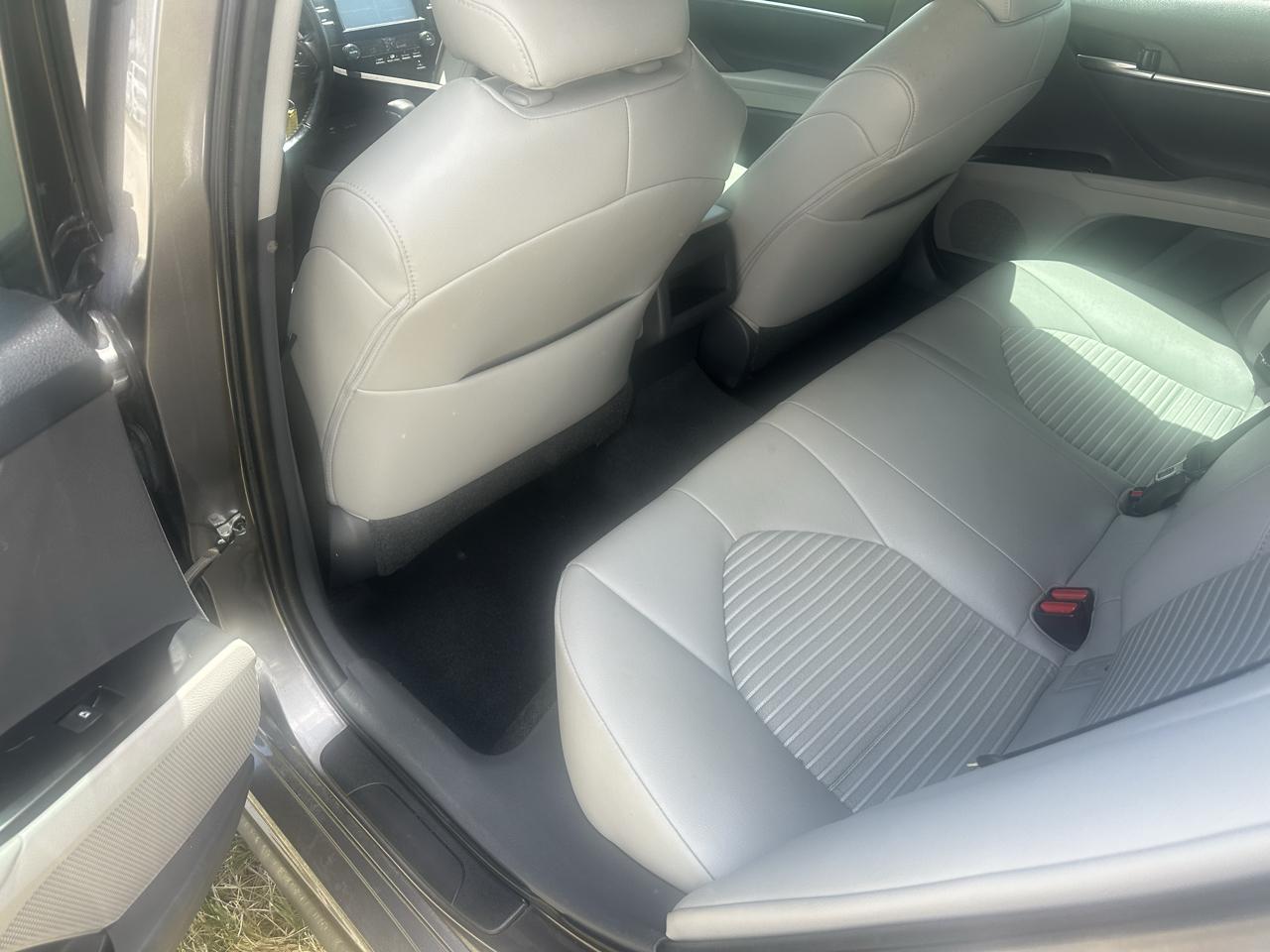 Toyota Camry XLE 2019