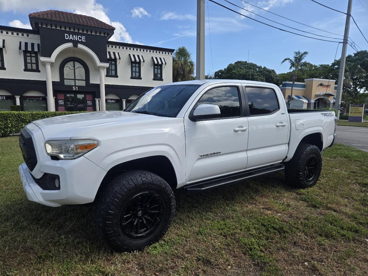 Toyota Tacoma SR5 Double Cab 2020