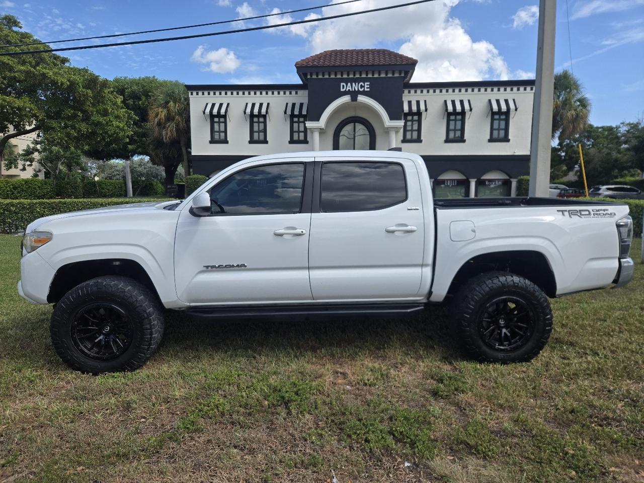 Toyota Tacoma SR5 Double Cab 2020