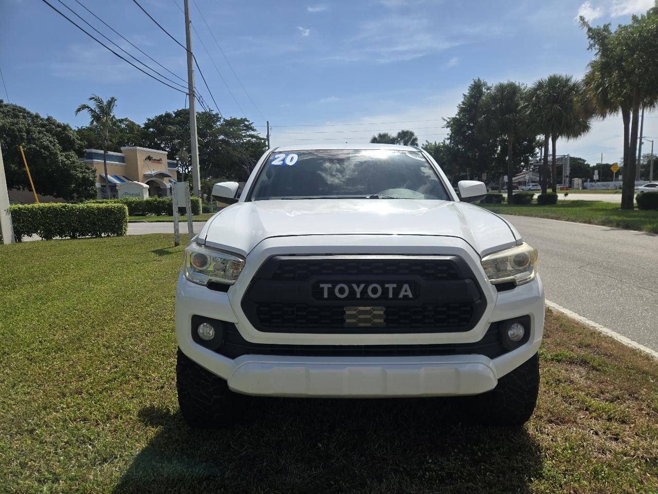 Toyota Tacoma SR5 Double Cab 2020