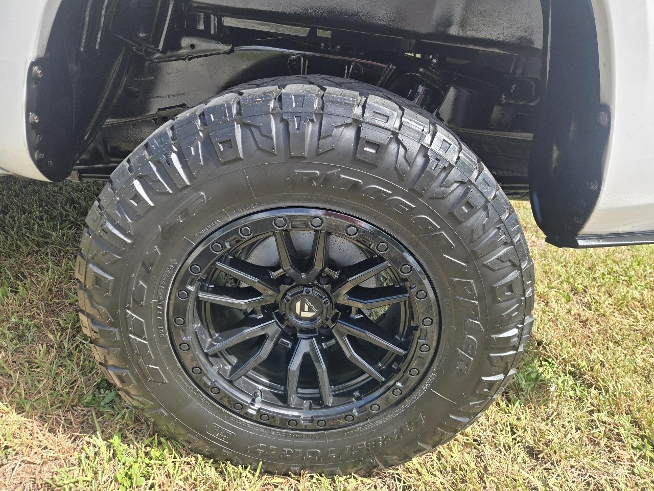 Toyota Tacoma SR5 Double Cab 2020
