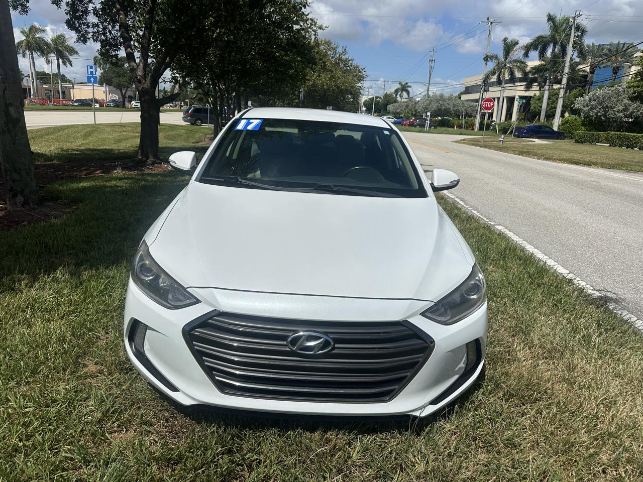 Hyundai Elantra Limited 2017