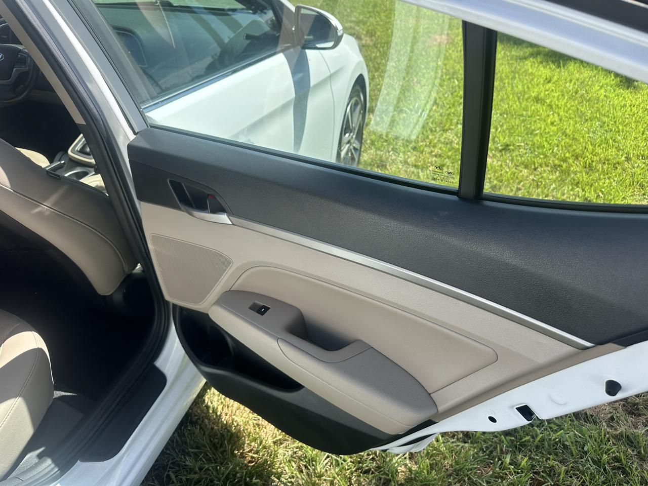 Hyundai Elantra Limited 2017
