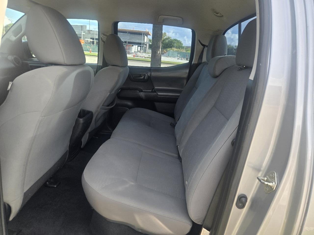 Toyota Tacoma 2WD Double Cab I4 AT SR (Natl) 2018