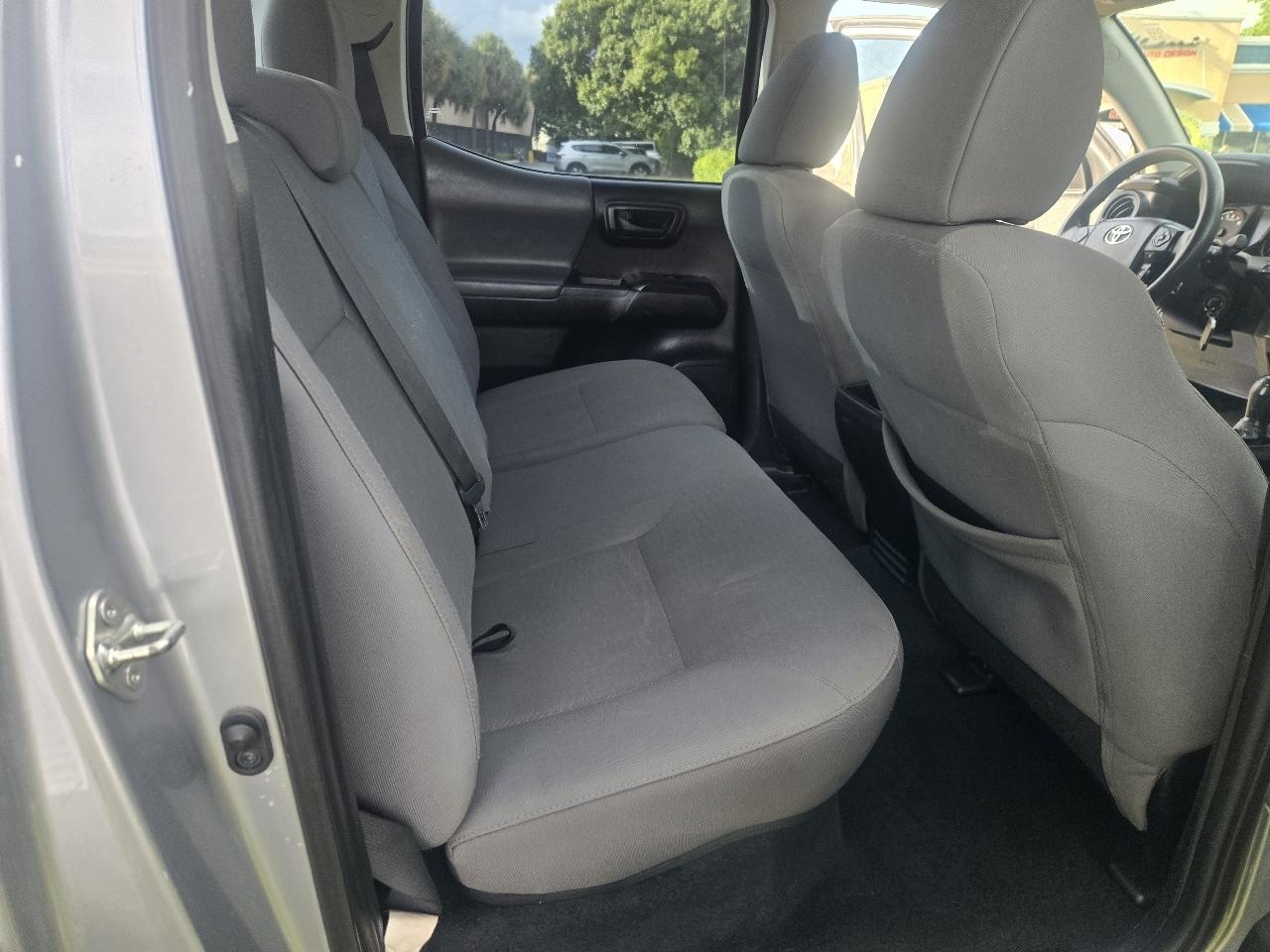 Toyota Tacoma 2WD Double Cab I4 AT SR (Natl) 2018