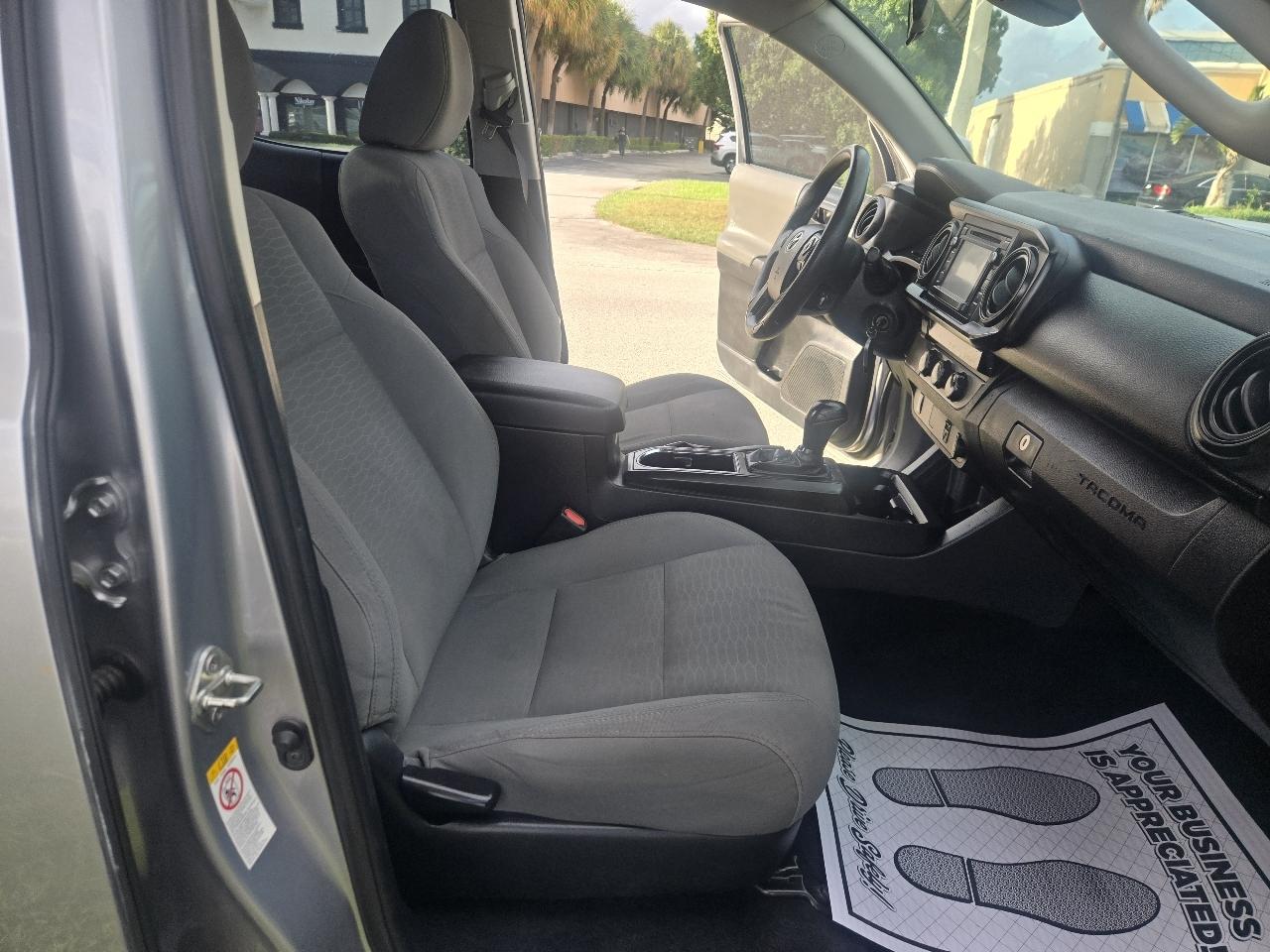 Toyota Tacoma 2WD Double Cab I4 AT SR (Natl) 2018