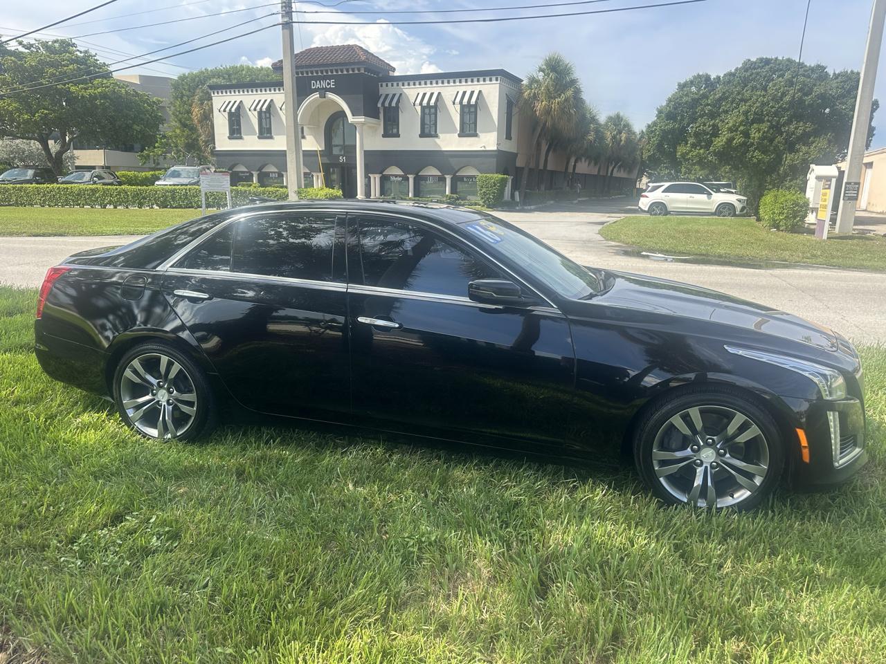 Cadillac CTS 2.0L Turbo Luxury RWD 2016
