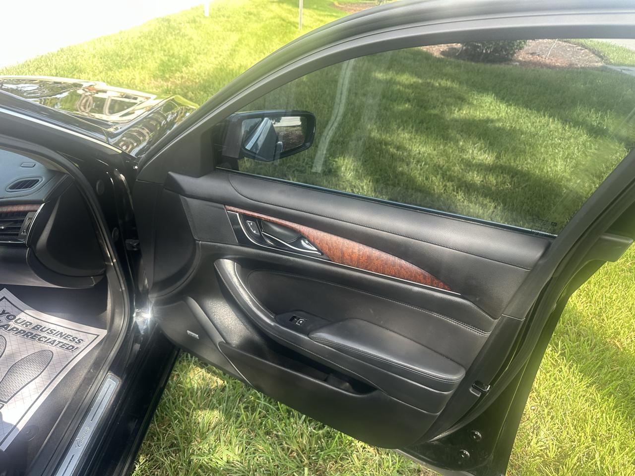 Cadillac CTS 2.0L Turbo Luxury RWD 2016