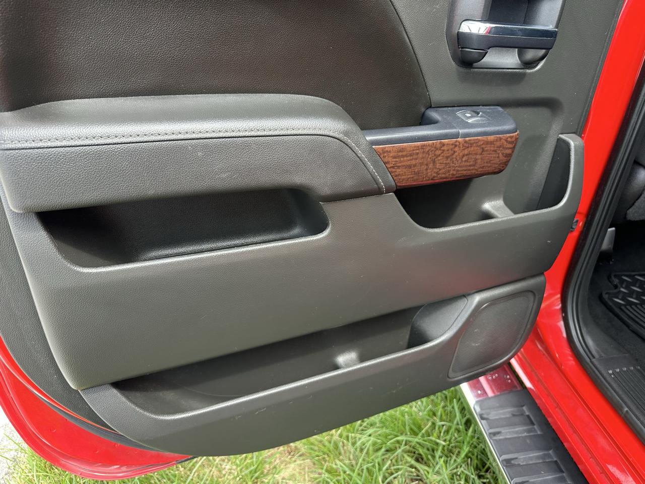 GMC Sierra 1500 4WD Crew Cab 143.5" SLE1 2016