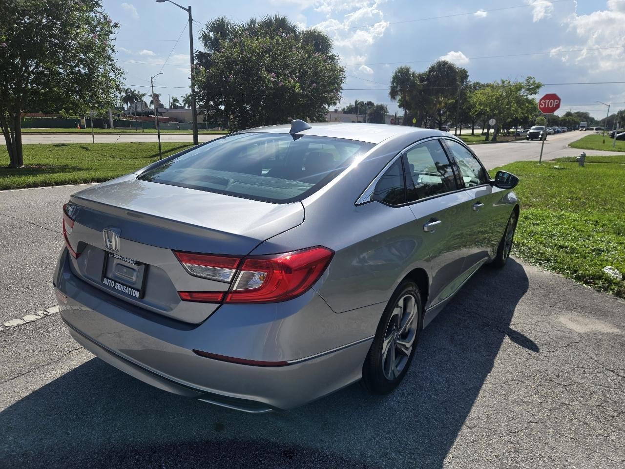Honda Accord EX-L Sedan AT with Navigation System and XM Radio 2019