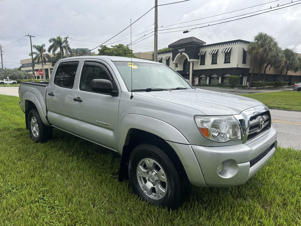 Toyota Tacoma TRD Off Road Double Cab 5' Bed V6 4x4 AT (Natl) 2009