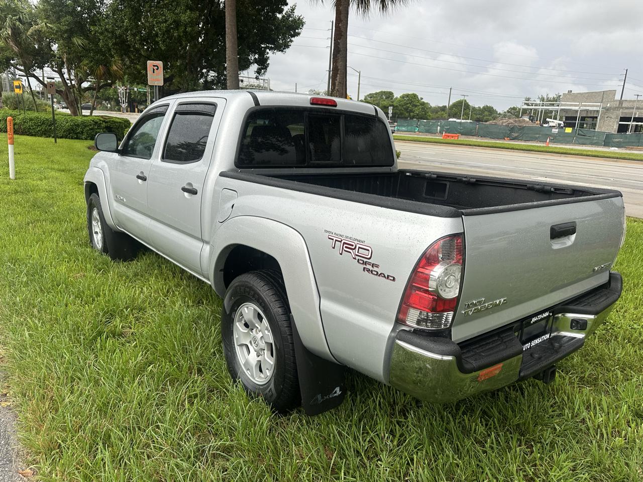 Toyota Tacoma TRD Off Road Double Cab 5' Bed V6 4x4 AT (Natl) 2009