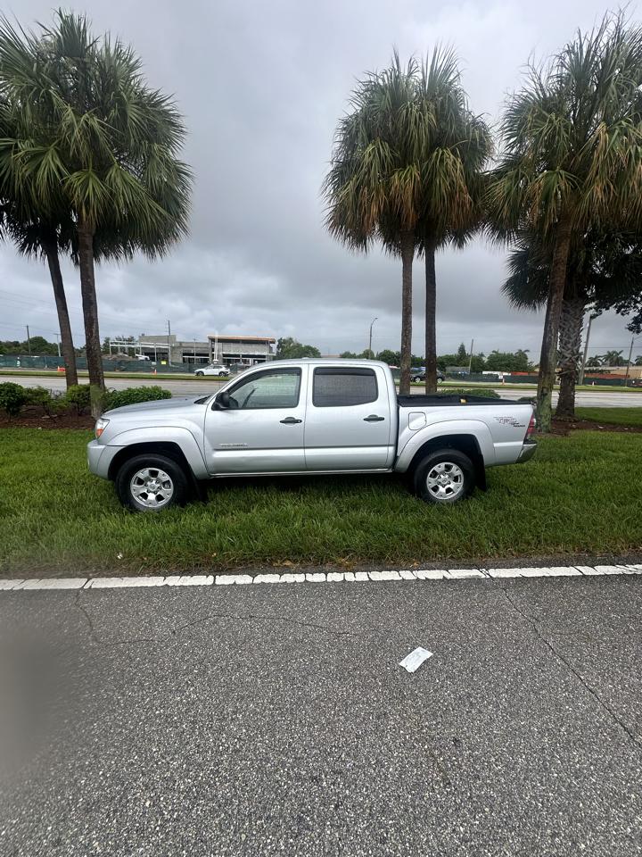 Toyota Tacoma TRD Off Road Double Cab 5' Bed V6 4x4 AT (Natl) 2009