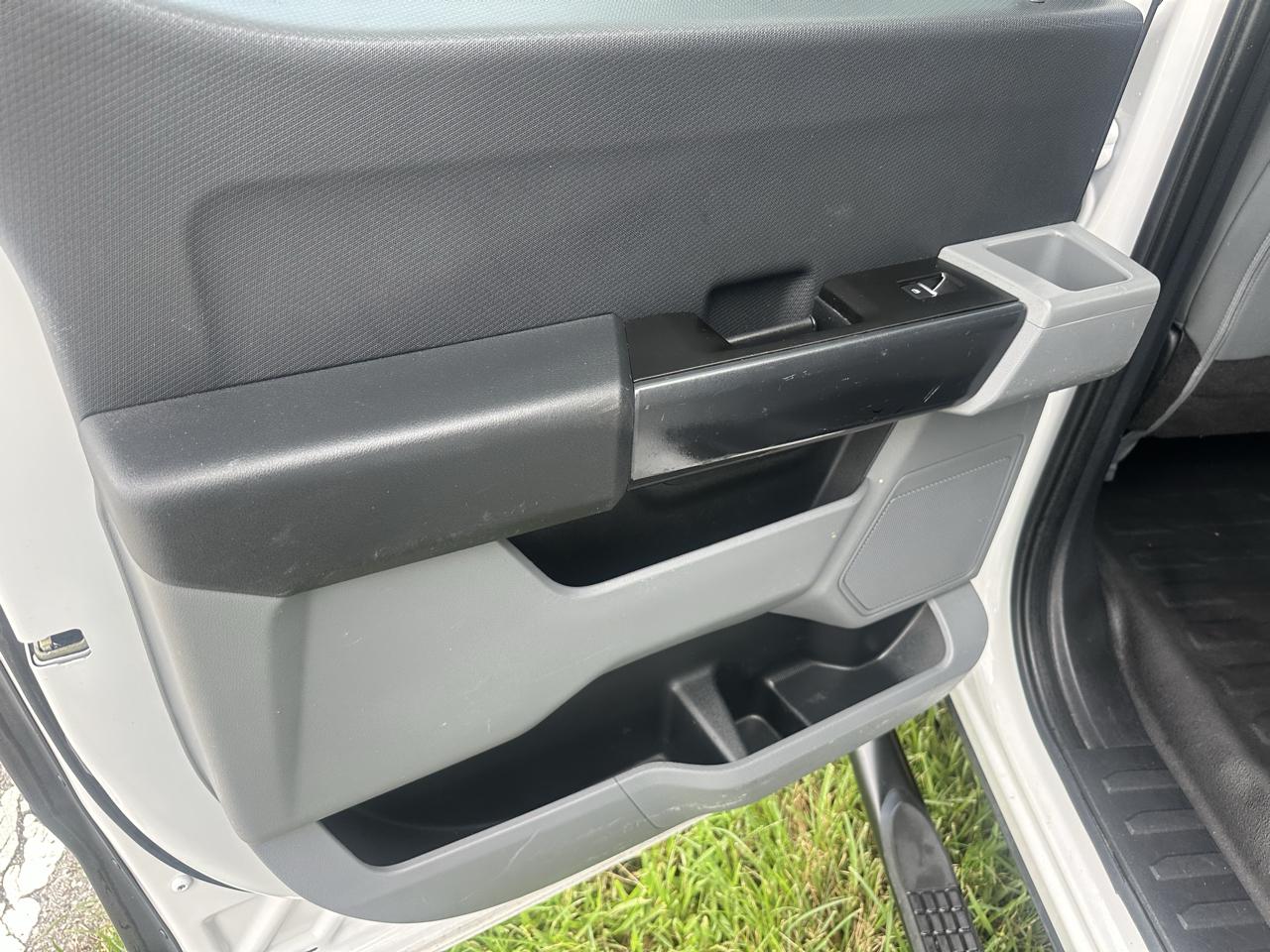 Ford F-150 2WD SuperCrew 157" XL 2021