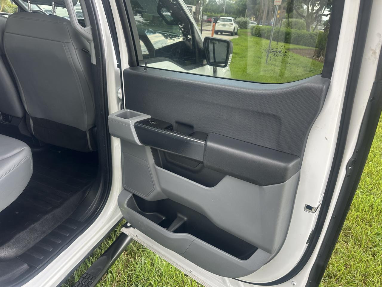 Ford F-150 2WD SuperCrew 157" XL 2021