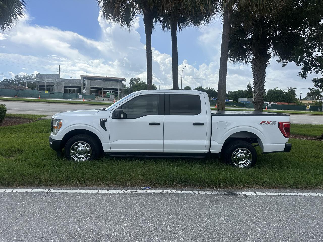 Ford F-150 2WD SuperCrew 157" XL 2021