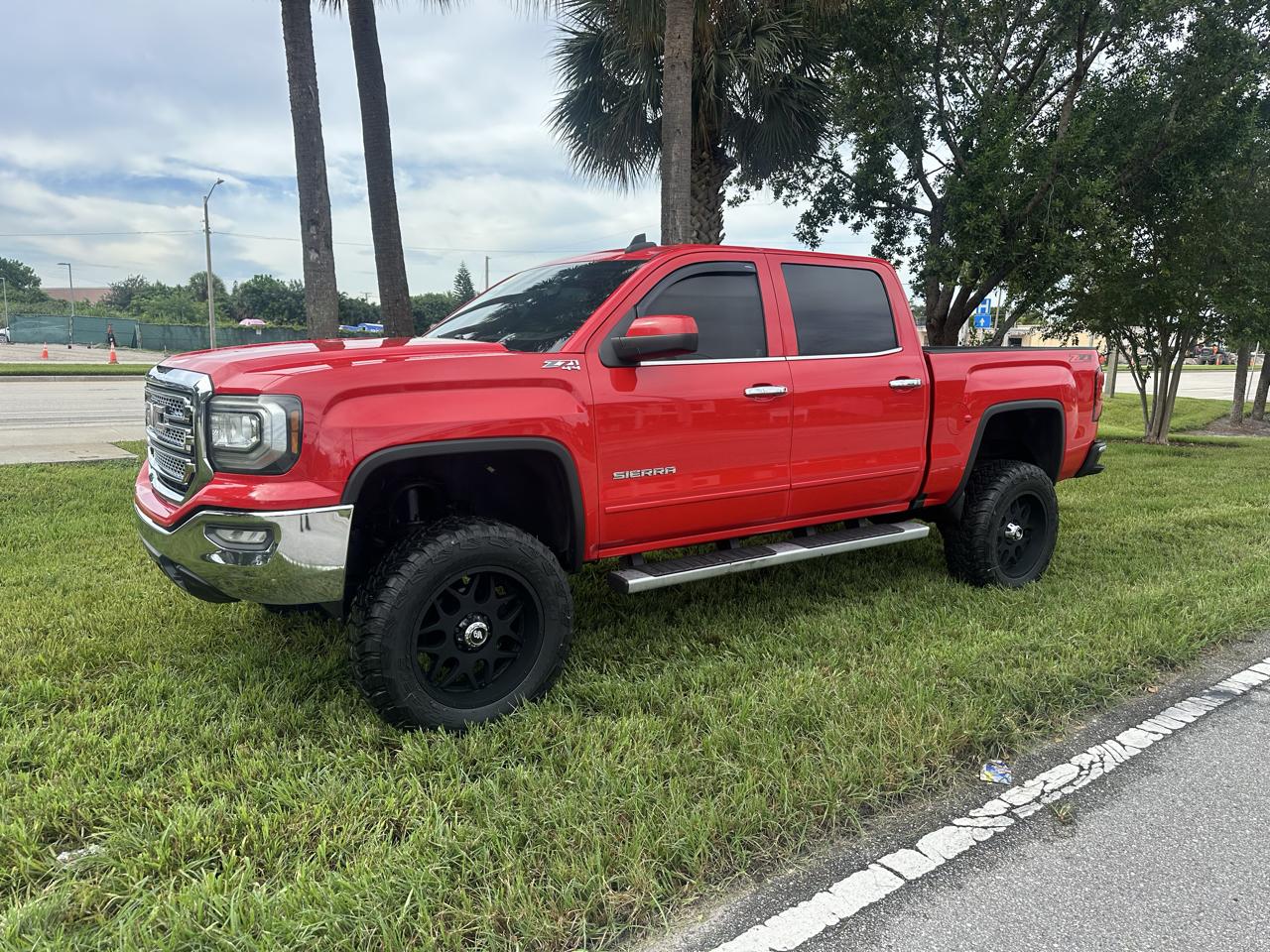 2016 GMC Sierra 1500 4WD Crew Cab 143.5" SLE