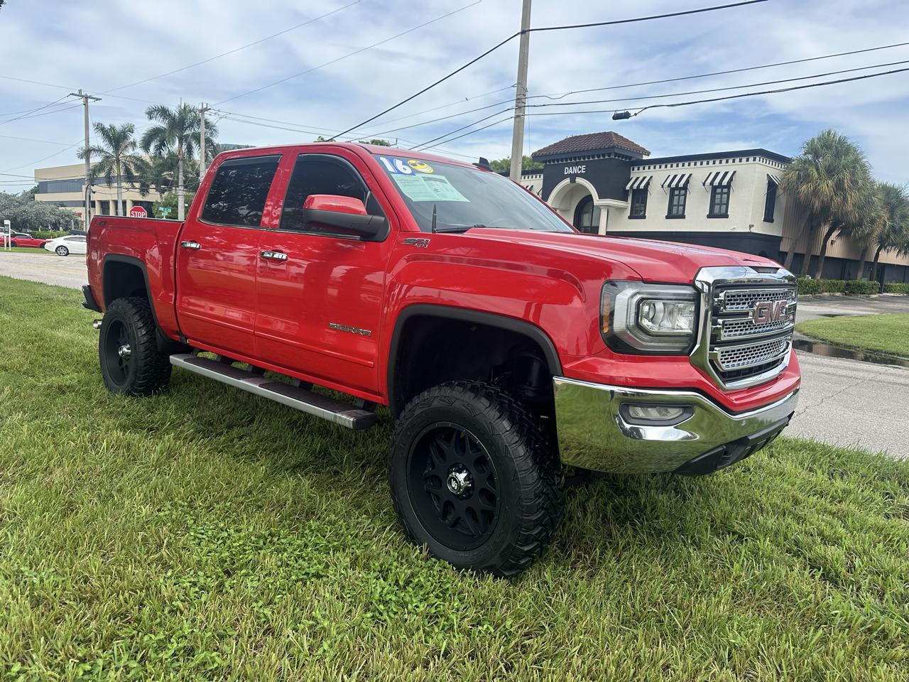 GMC Sierra 1500 4WD Crew Cab 143.5" SLE 2016