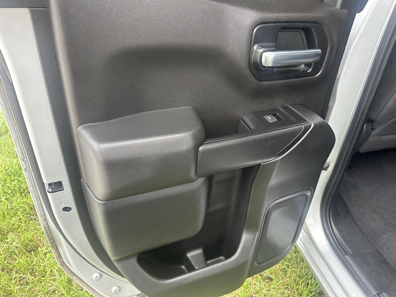 Chevrolet Silverado 1500 1LT Double Cab 2WD 2020