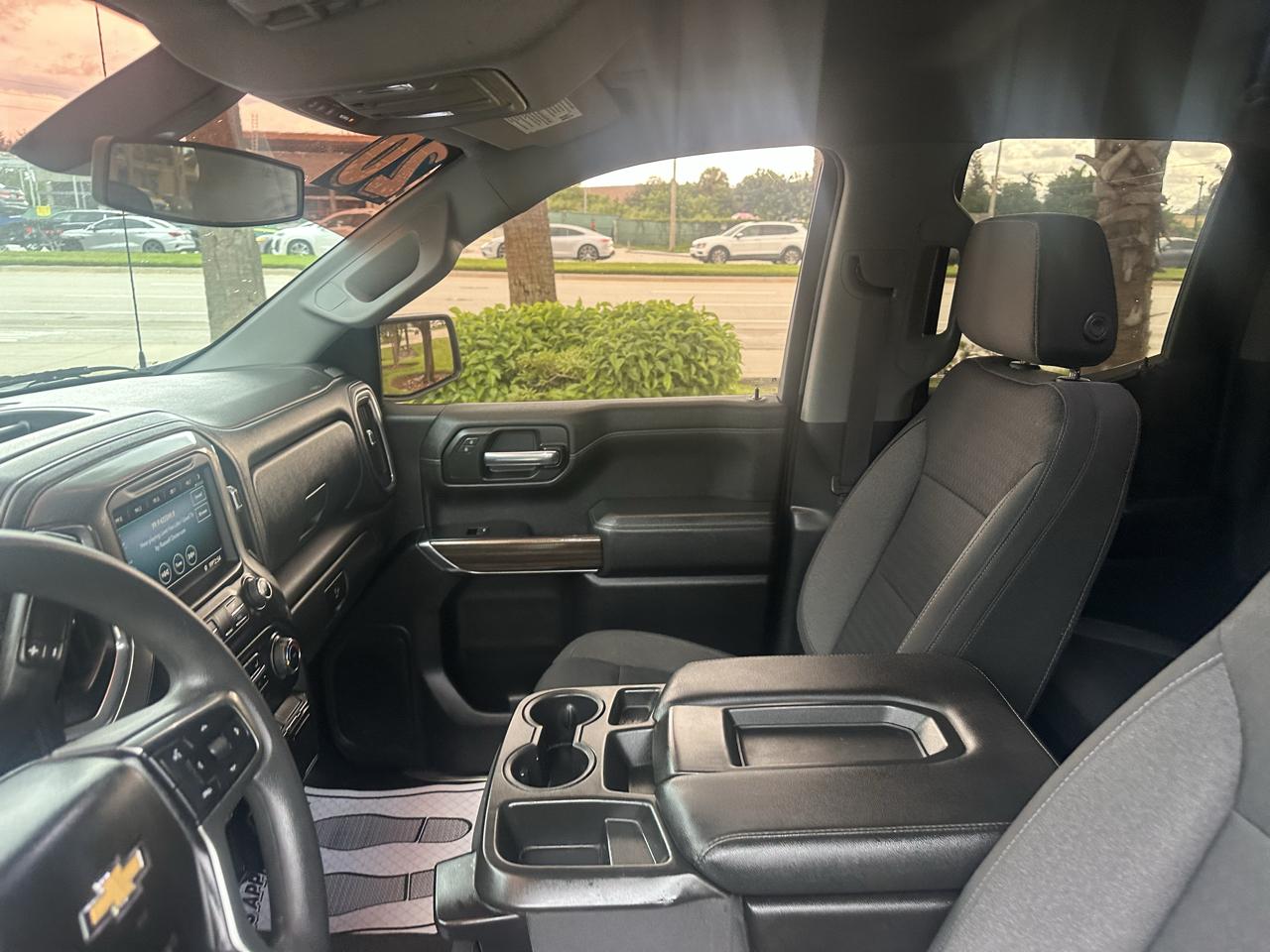 Chevrolet Silverado 1500 1LT Double Cab 2WD 2020