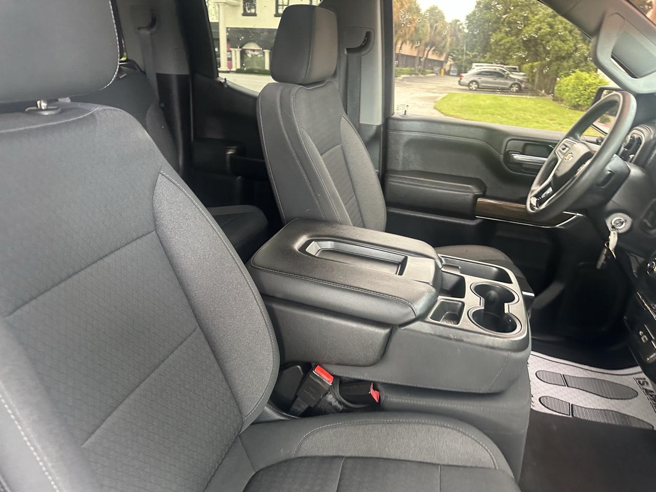 Chevrolet Silverado 1500 1LT Double Cab 2WD 2020