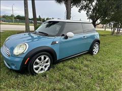 2010 MINI Cooper 