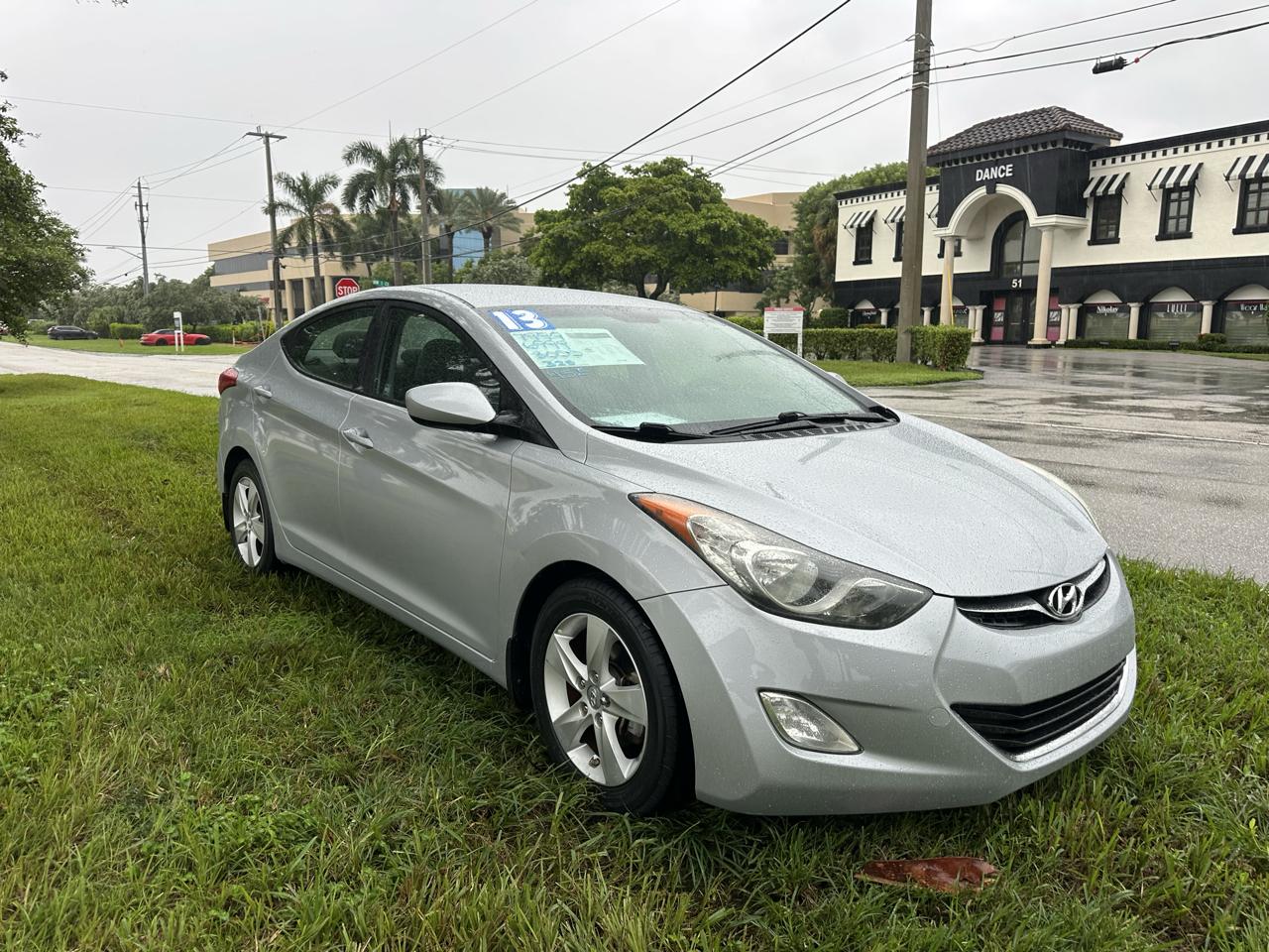 Hyundai Elantra Limited 2013