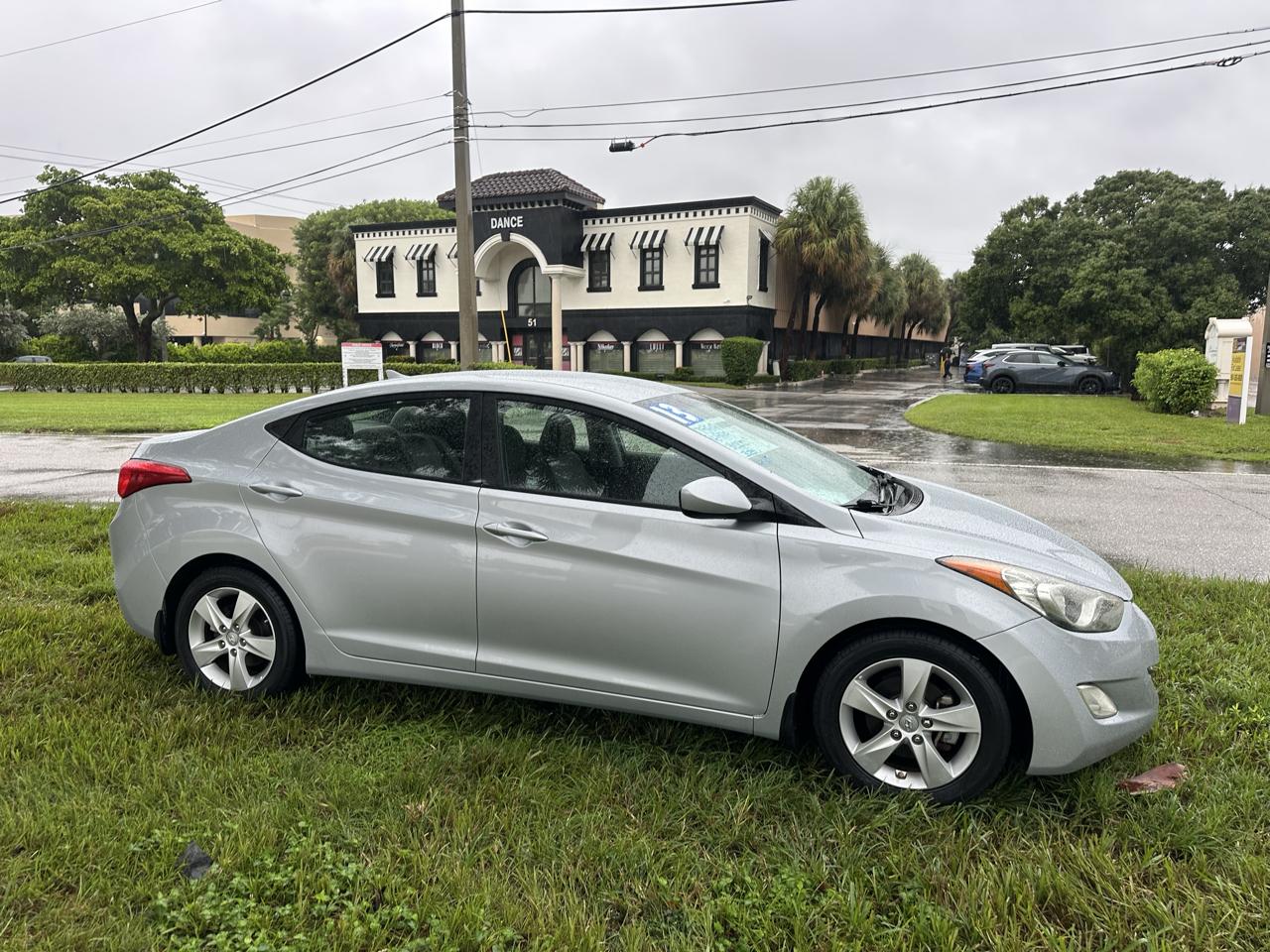 Hyundai Elantra Limited 2013