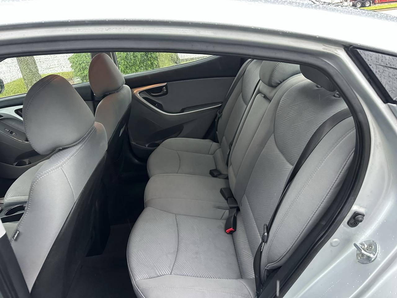 Hyundai Elantra Limited 2013
