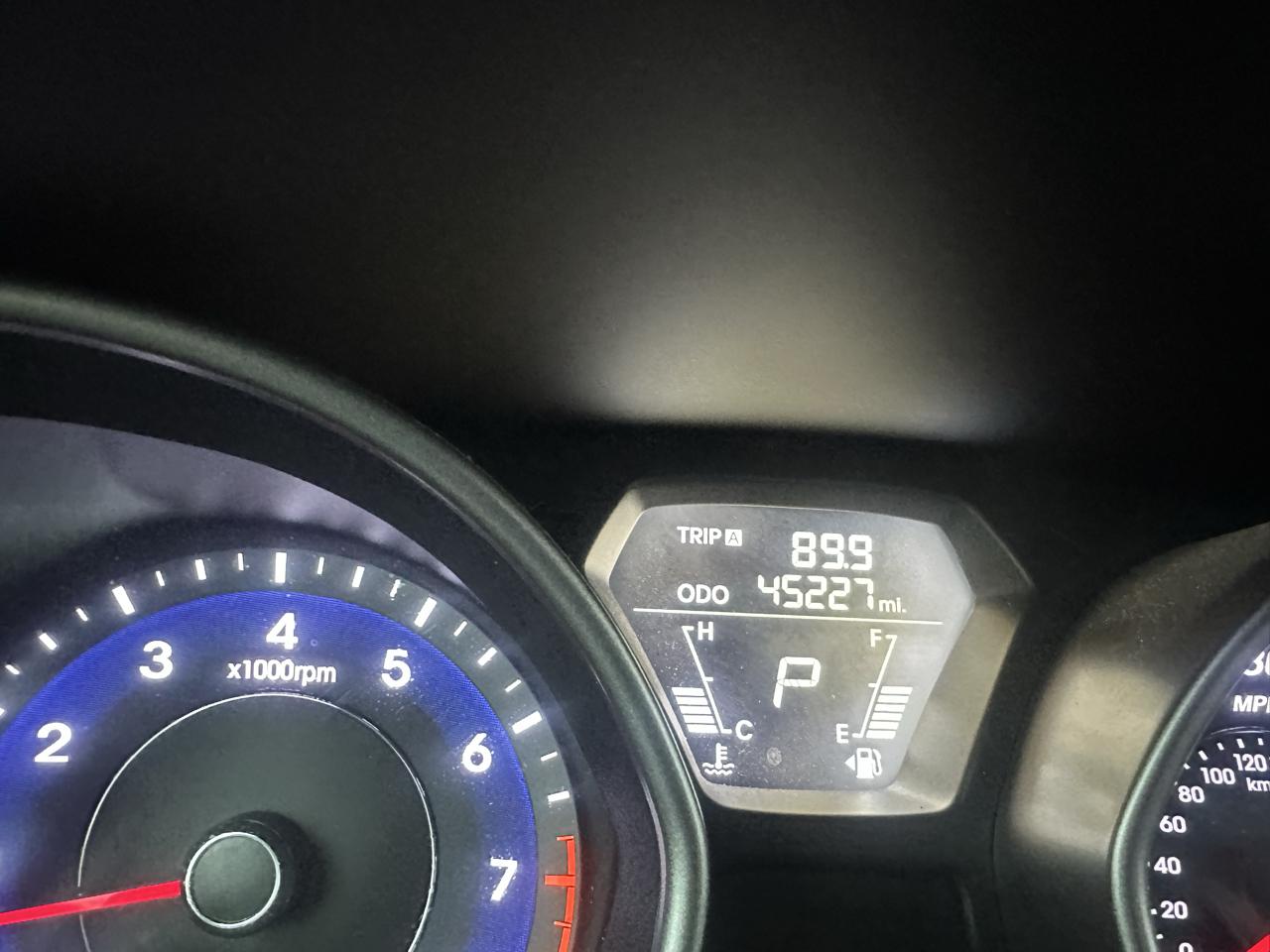Hyundai Elantra Limited 2013