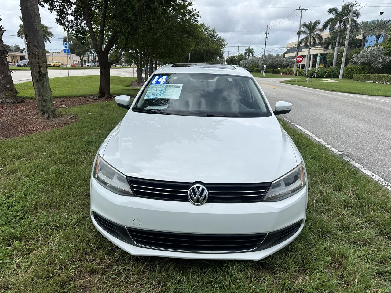 Volkswagen Jetta SE 2014