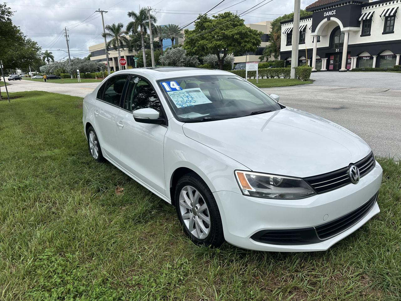 Volkswagen Jetta SE 2014