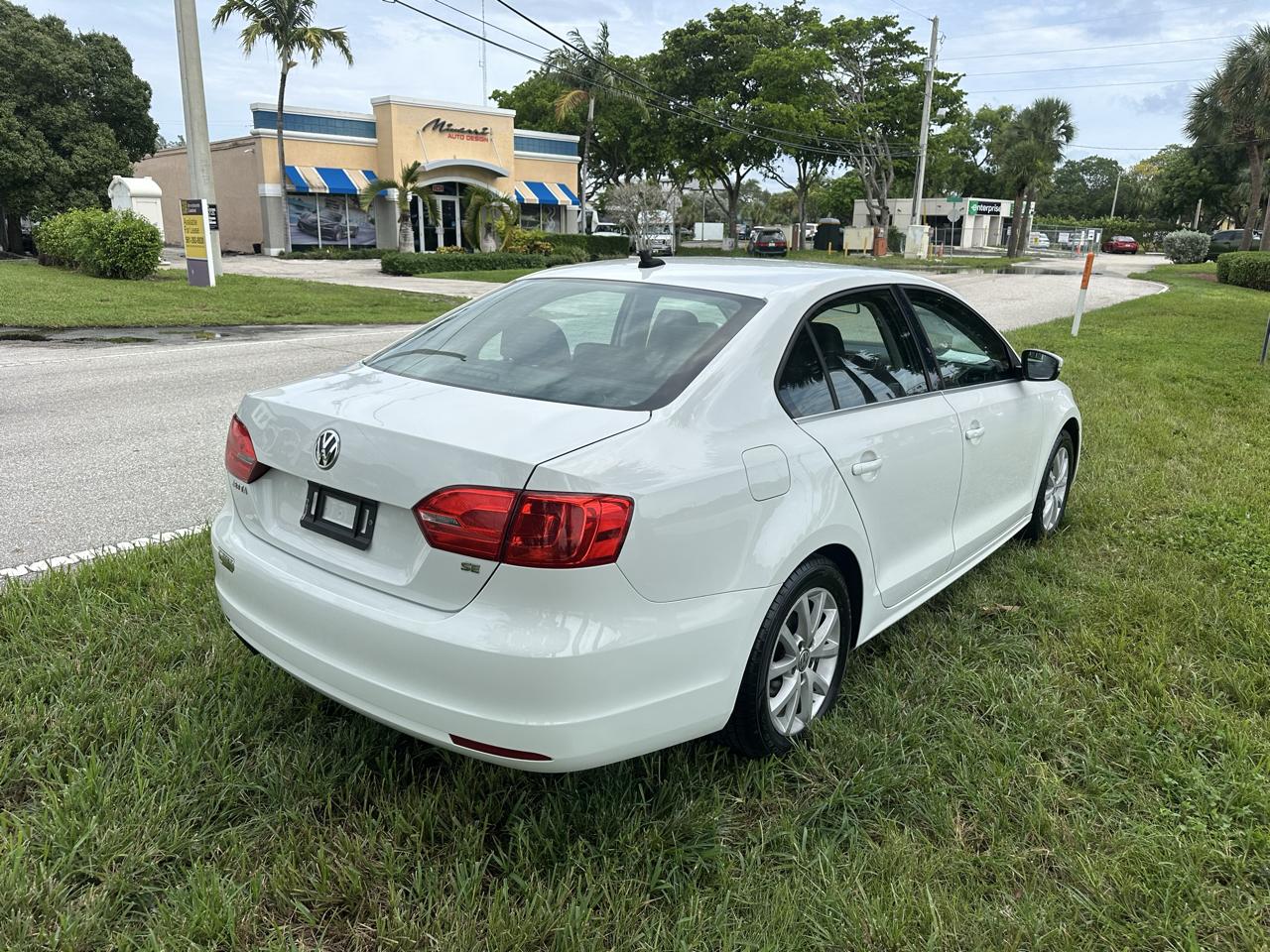 Volkswagen Jetta SE 2014
