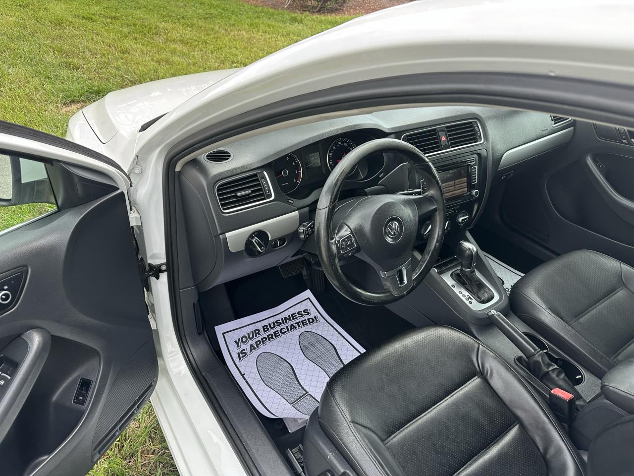 Volkswagen Jetta SE 2014