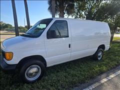 2006 Ford Econoline 