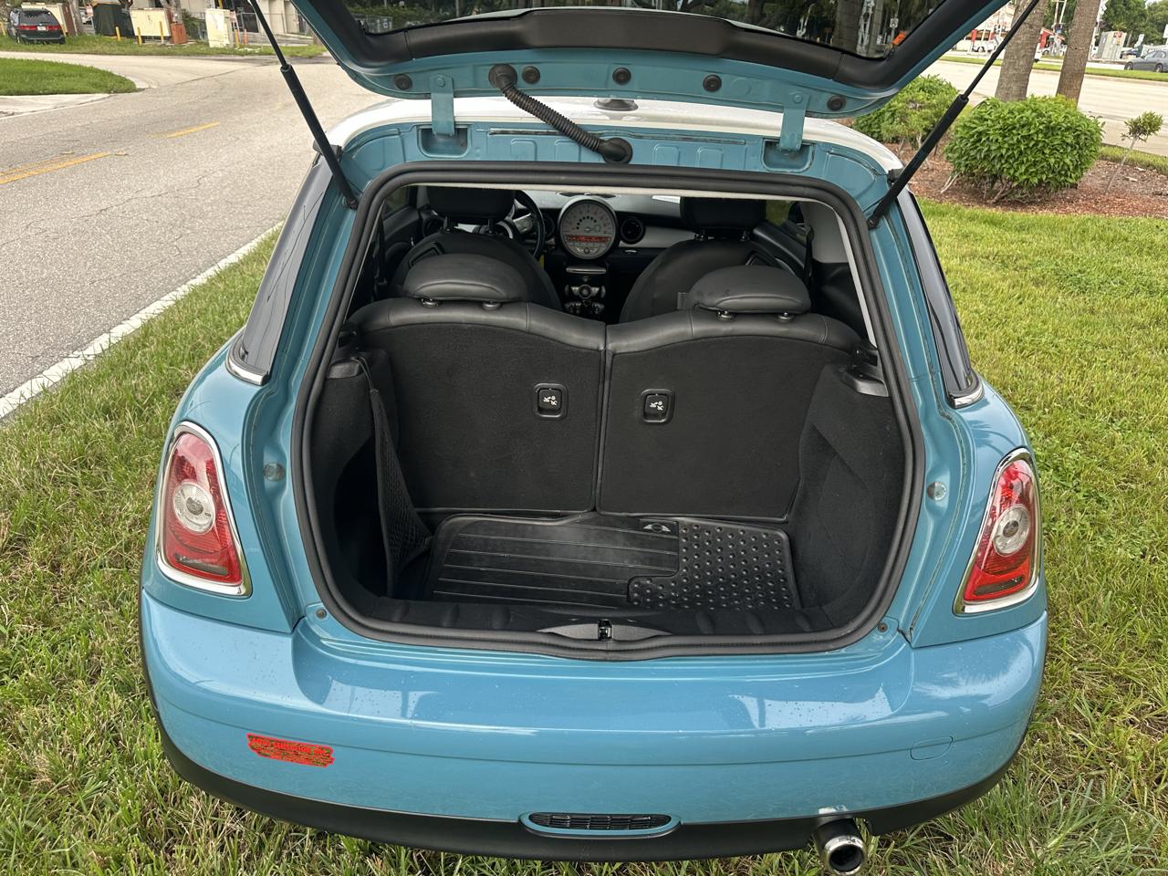 MINI Cooper Base 2010