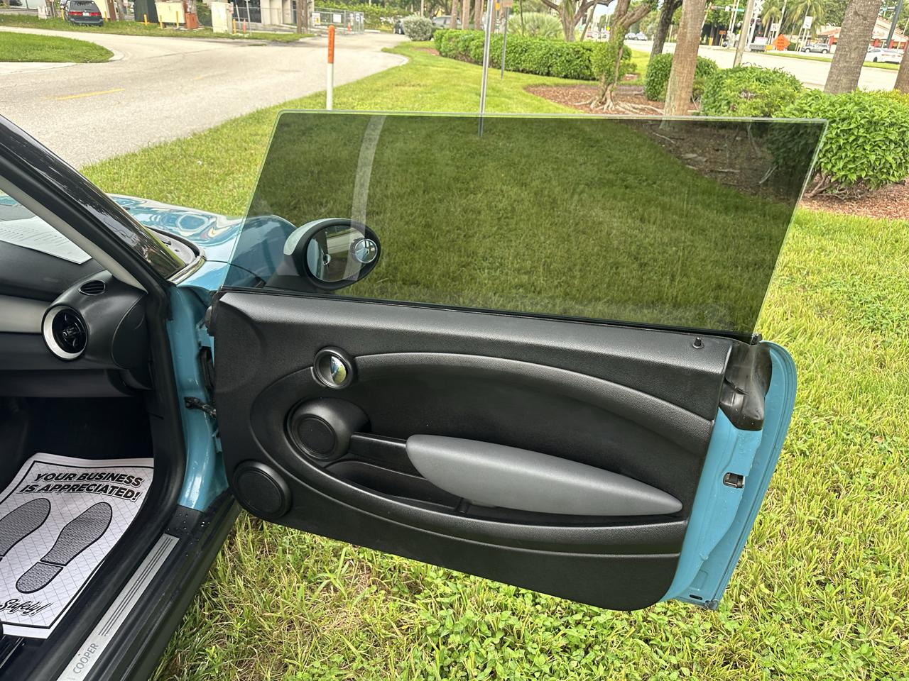 MINI Cooper Base 2010