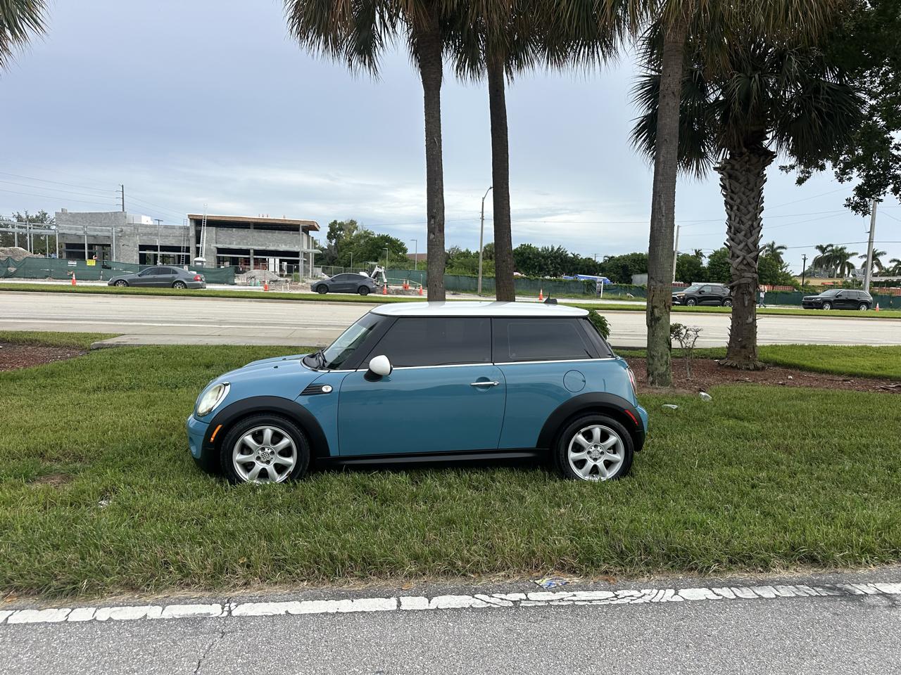 MINI Cooper Base 2010