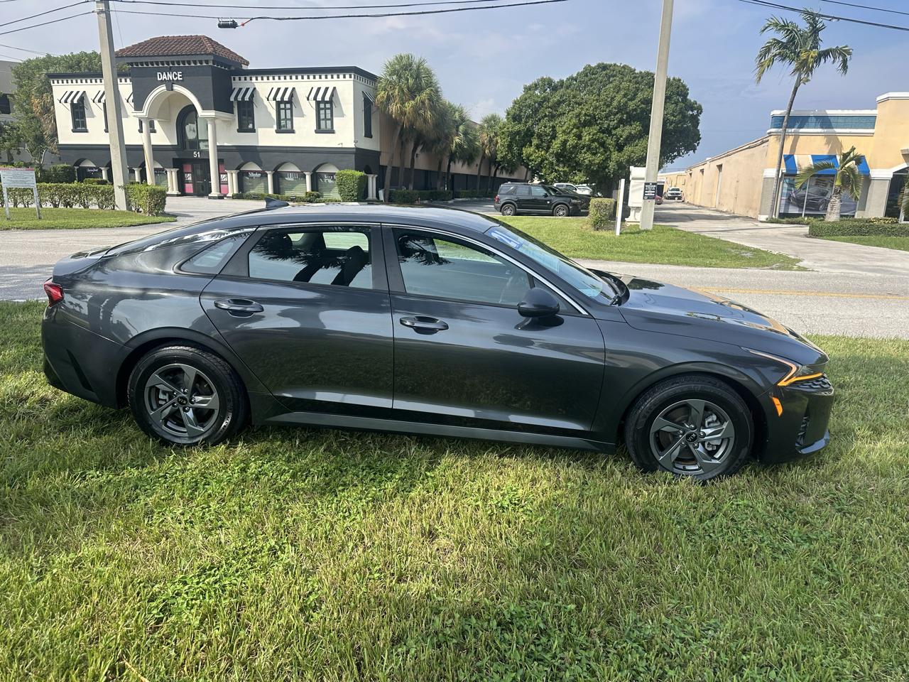 Kia K5 LXS 2021