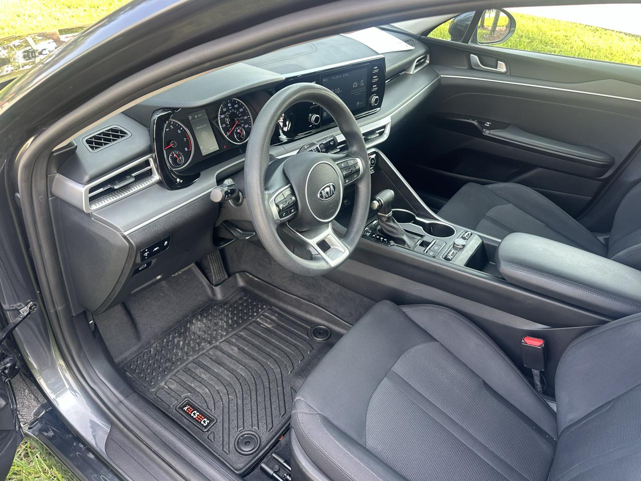 Kia K5 LXS 2021