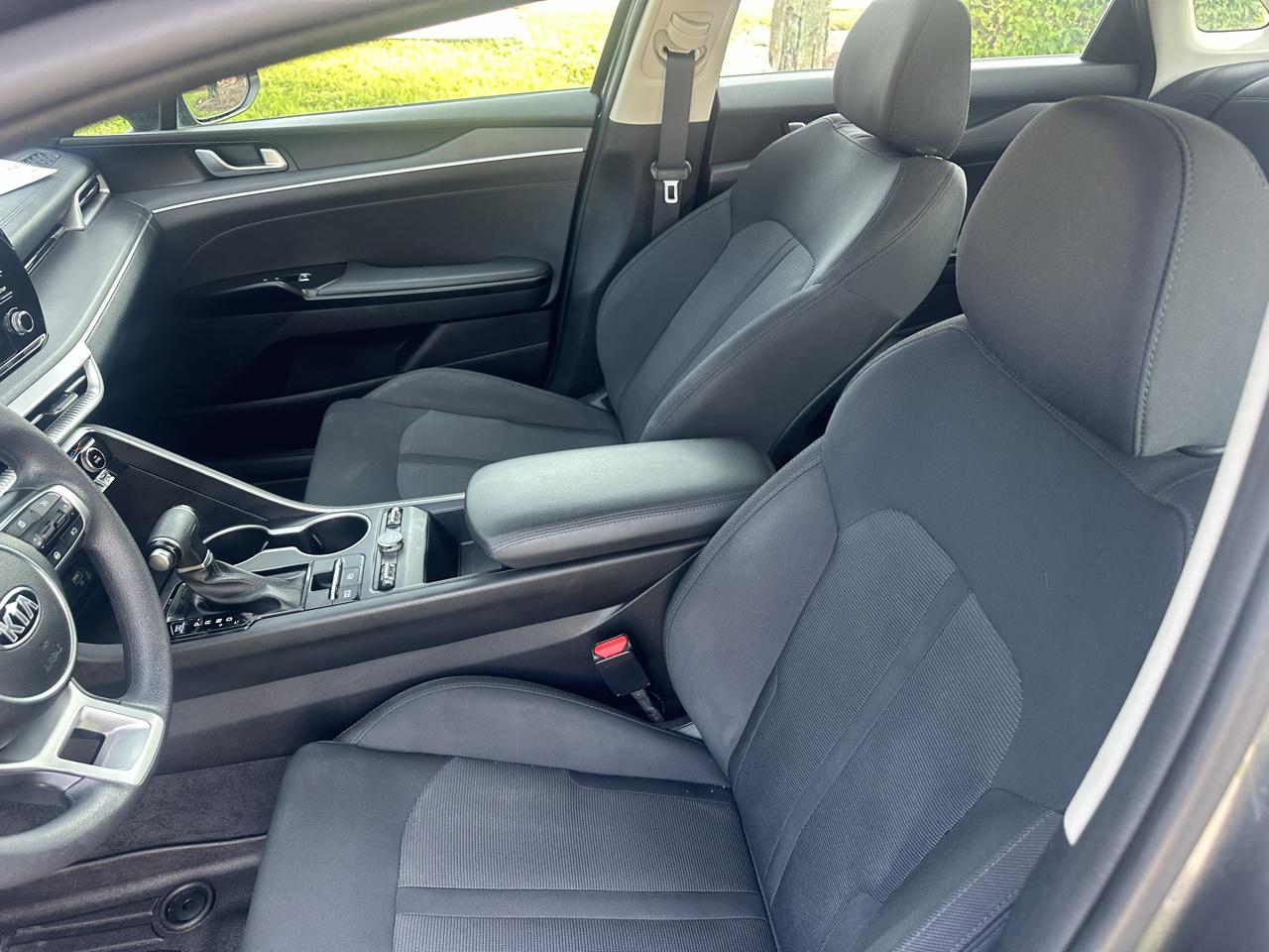 Kia K5 LXS 2021