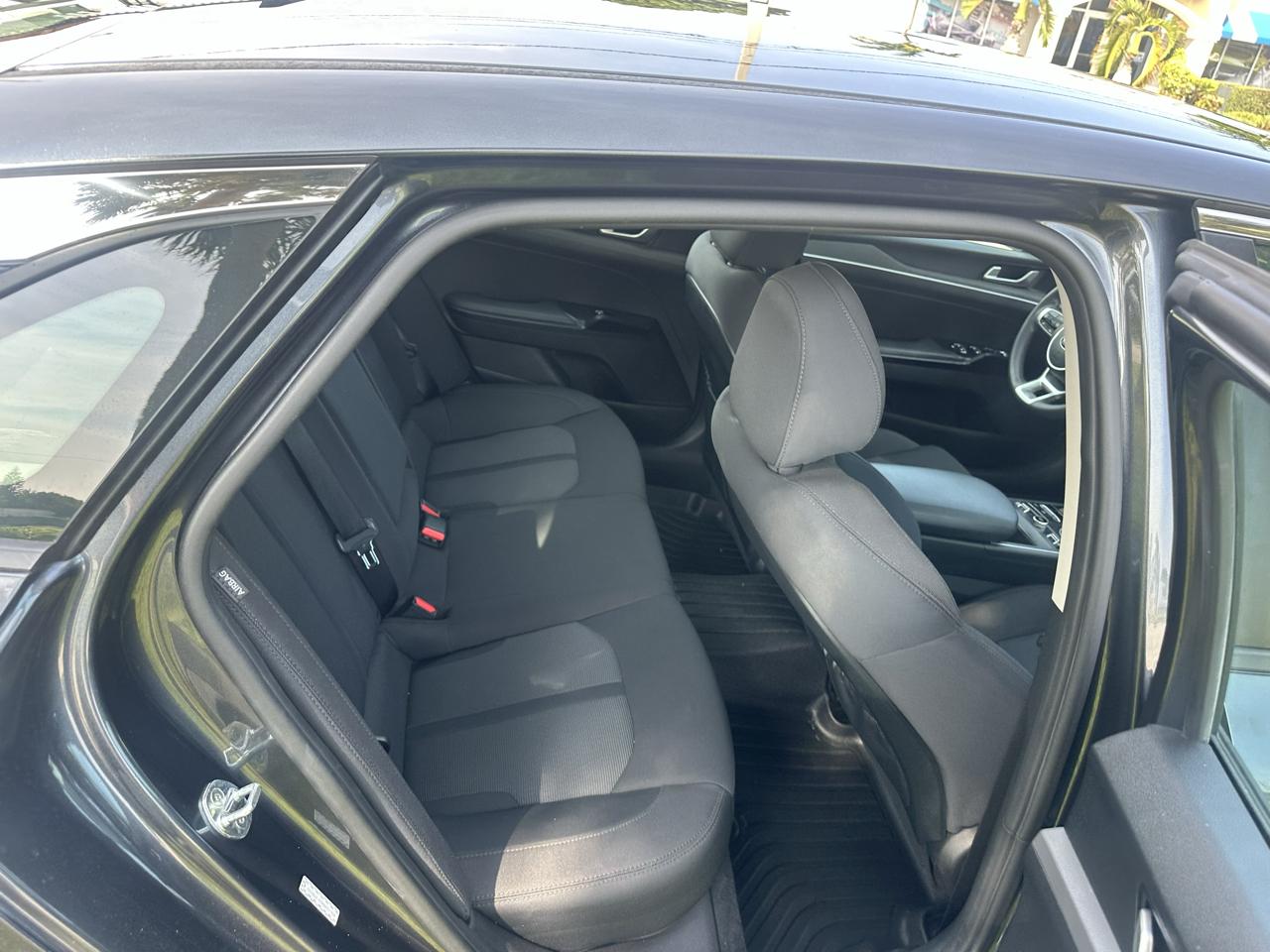 Kia K5 LXS 2021