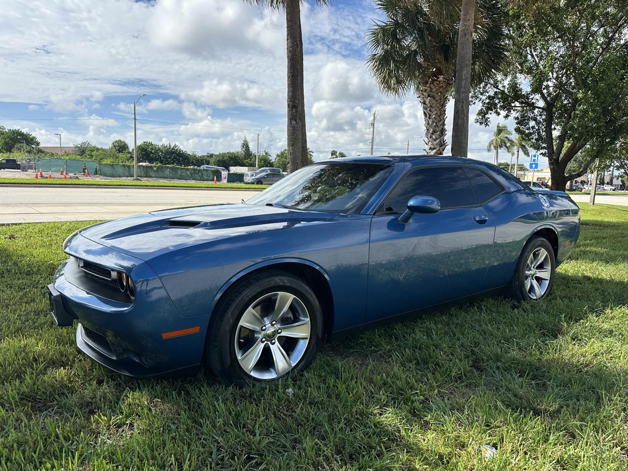 Dodge Challenger SXT 2021